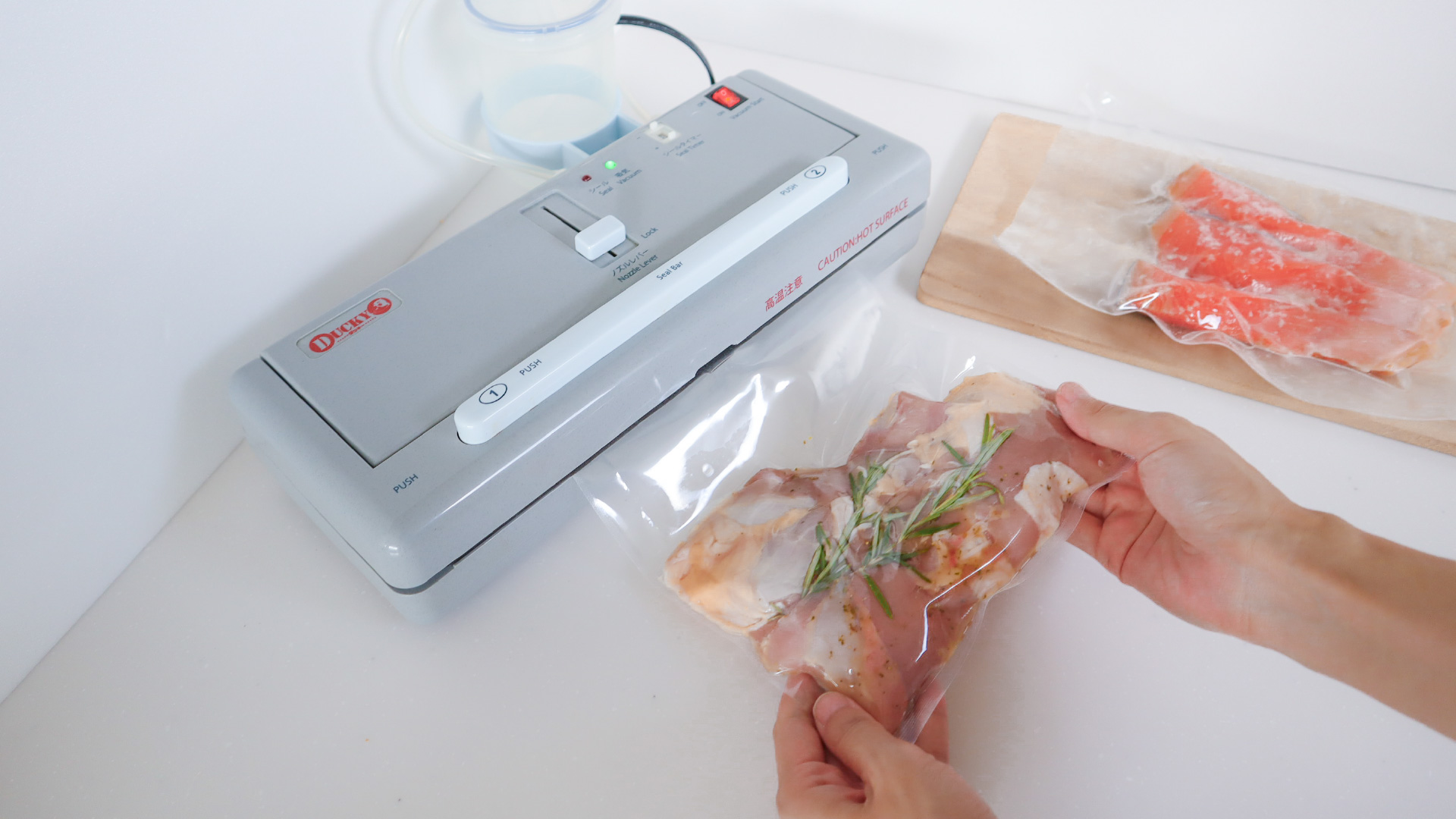 vacuum-sealer