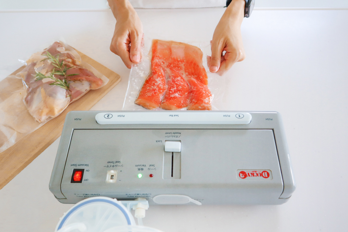 vacuum-sealer